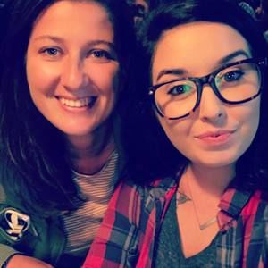 Meet your Posher, Casey